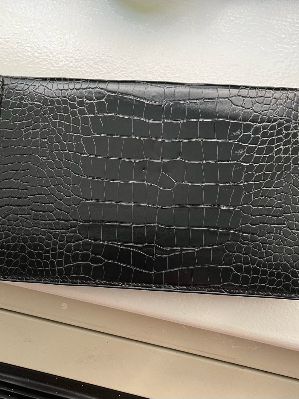 Saint Laurent Black Croc-Embossed Uptown Clutch - Picture 4 of 7